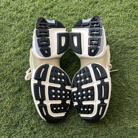 Nike V2K Run - Picture 5 of 5